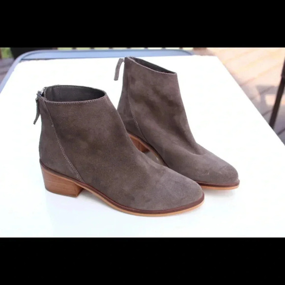 NWOT Steve Madden Legally ankle boots - Picture 6 of 15